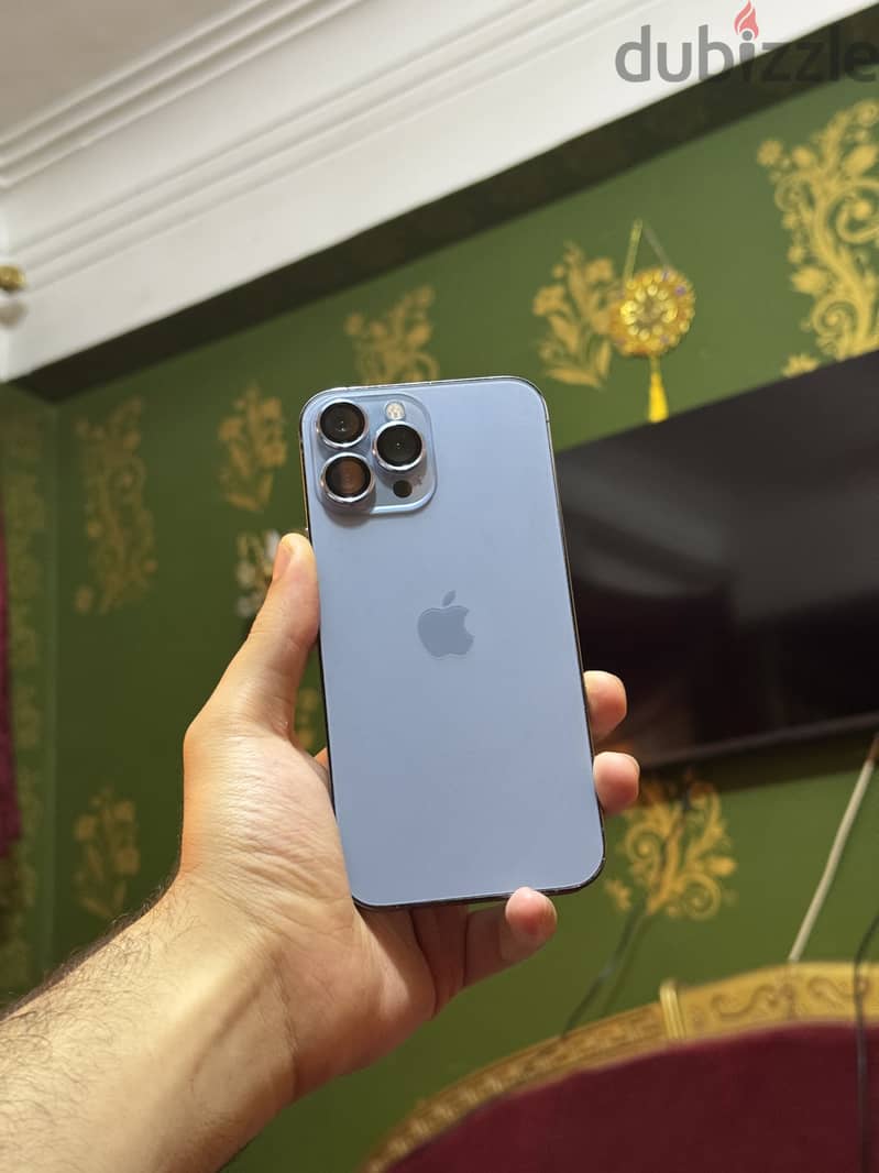 Apple - iPhone 13 Pro Max 1