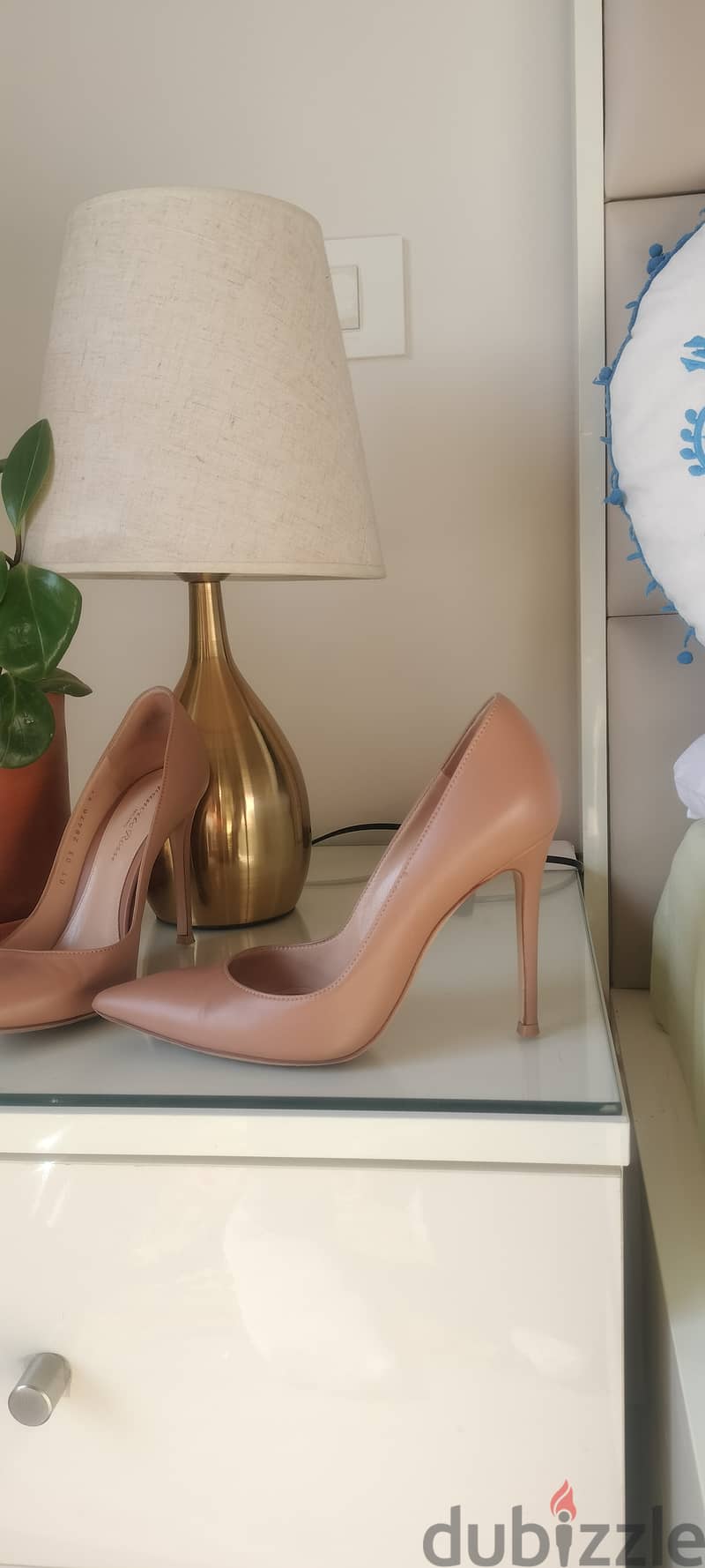 Gianvito Rossi size 37 4