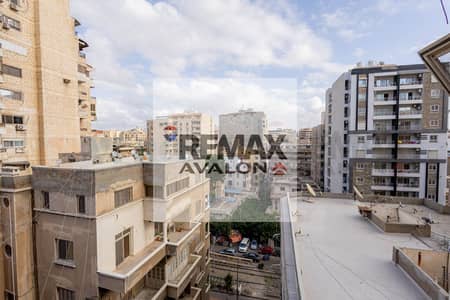 Apartment for sale with an open view, fully equipped, 264 m, Jalيم (official title Basha)