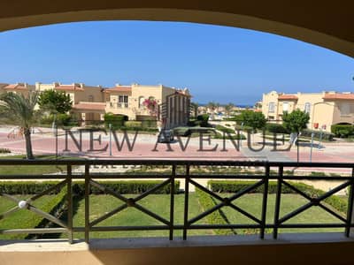 Chalet for sale typical floor view pool fully finished in la vista bay east