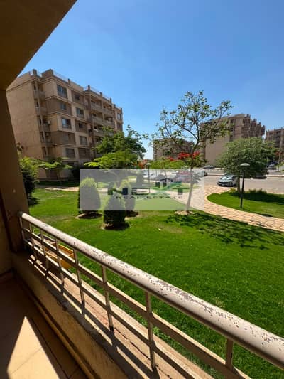 A great deal on a 96 sqm apartment for rent in the most prestigious phase of Madinaty, in B6. The apartment features 3 bedrooms, 2 bathrooms, a recept