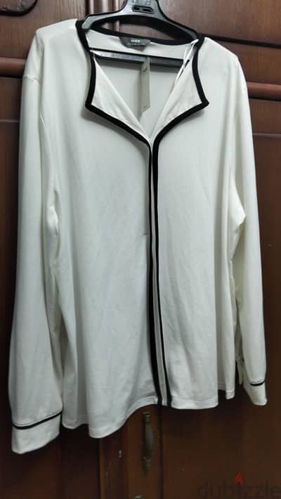formal blouse