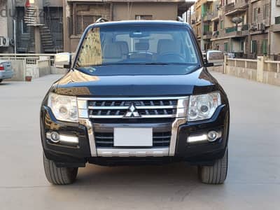 ميتسوبيشي باجيرو 2018 3800 CC