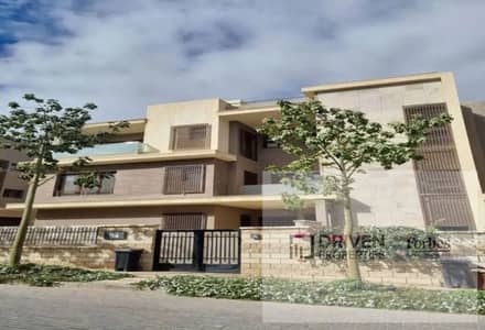 شقه بجاردن 3 غرف متشطبه للبيع في كمبوند بيراميدز هايتس Pyramids Heights على الأهرامات بالقرب من المتحف المصري الكبير الجيزة