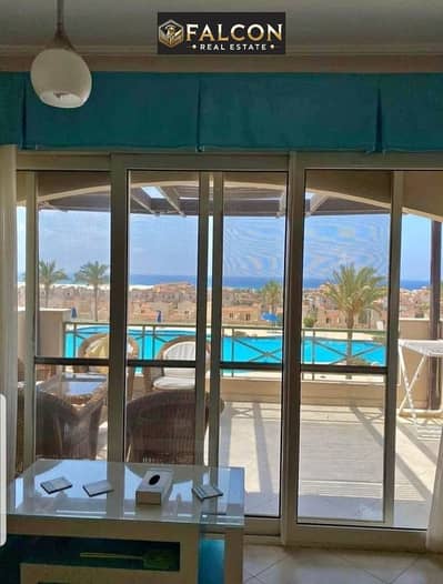 Finished chalet with a direct view of the lagoon and the sea, with a 40% discount in Telal Ain Sokhna