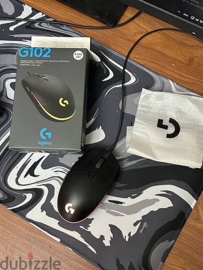 ماوس لوجيتك g102 حالته ممتازه استخدام 6 شهور معاه علبته وسوفت وير