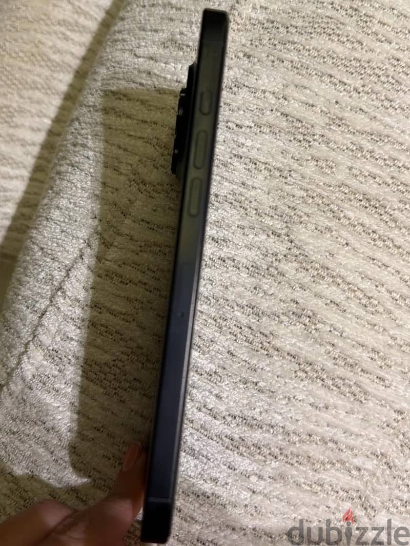 Apple - iPhone 16 Pro Max 1