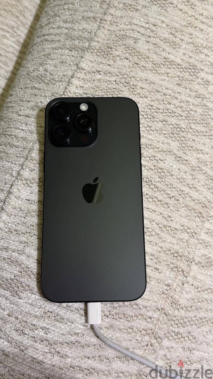 Apple - iPhone 16 Pro Max 2