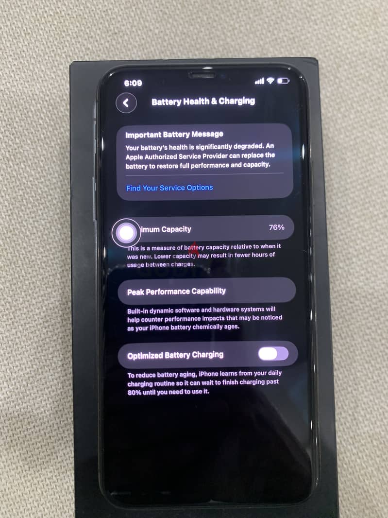Apple - iPhone 11 Pro Max 2