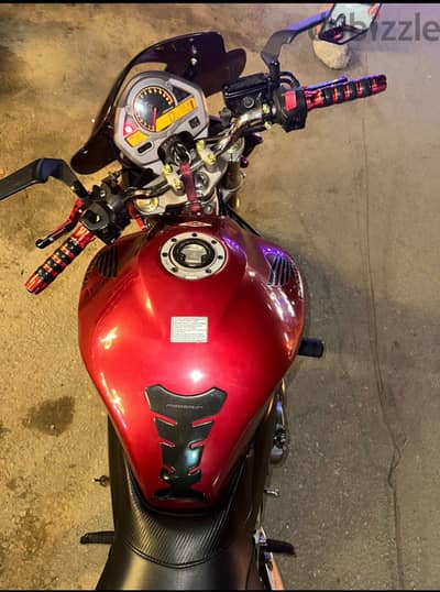 Honda hornet