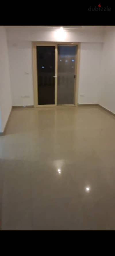 Shatha for rent 145m in Smouha, division of the judges