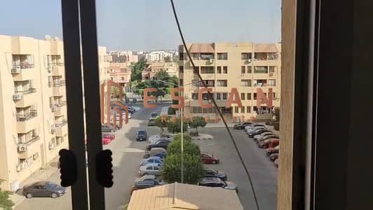  فرصة للإيجار في مدينة الرحاب الايجار سنوي فقط مدة العقد سنة      المساحة: 107 متر  الدور الرابع – أسانسير  3 غرف نوم  2 حمام