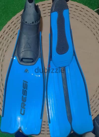 بيع زعانف cressi ايطالى