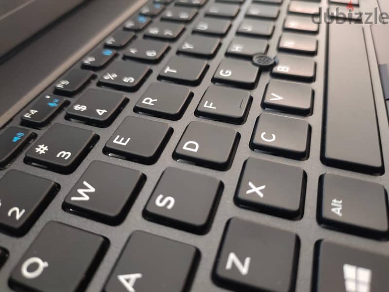 Dell precision 7540 1