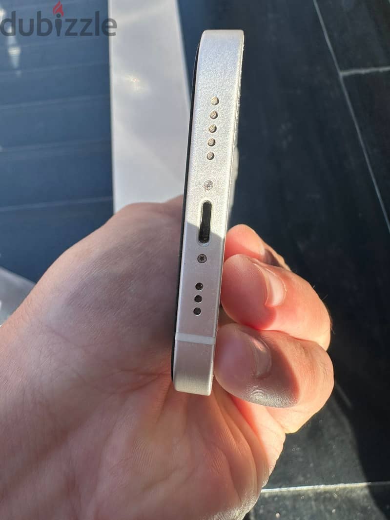 Apple - iPhone 12 4