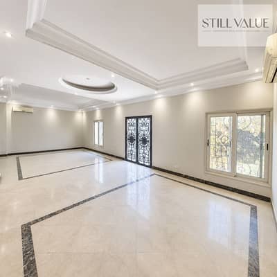 Duplex office for rent 565 meters with air conditioning in the Fifth Settlement with a private entrance and a garden and a swimming pool
