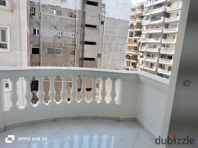 للبيع شقه في شارع متفرع من شارع خليل حماده بحري العيسوي  دور 12 المساحه 125م  السعر 3 مليون 500الف