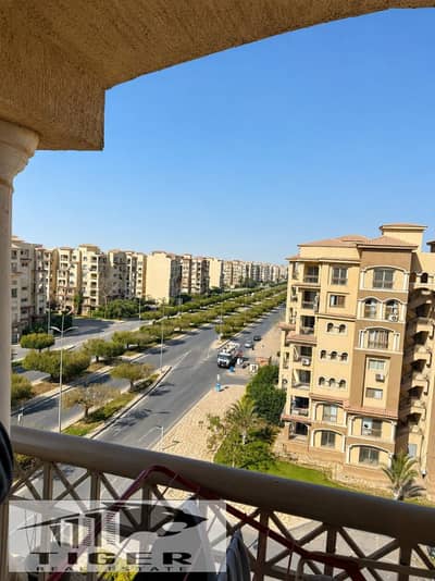 For Sale: 211 sqm Apartment in B2 at the Lowest Price on the Market  211 sqm  Located in B2  Open Street View  Completely Unobstructed View  Lowest Market Price