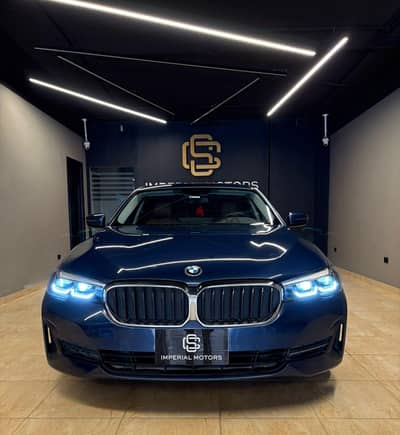 BMW 520 2023 Advantage وكيل