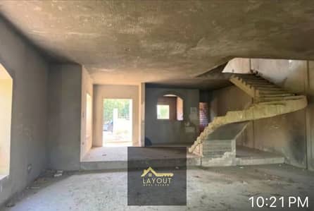  22,000,000 جنيه | توين هاوس 311م للبيع في جولدن هايتس 1  أمام بوابة 9 الرحاب مباشرة – أرض 333م – رووف قابل للتوسعة