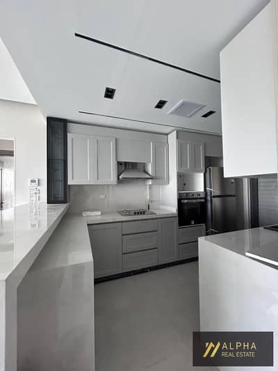Apartment for rent in Lake View Residence New Cairo Fifth Settlement near AUC Golden Square first use landscape view luxury living