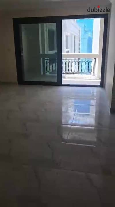 للراغبين السكن الراقى شقة سكنية 238 متر