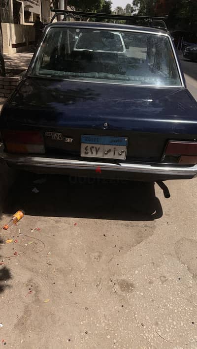 سيارة فيات ١٣٢ بحالة جيدة