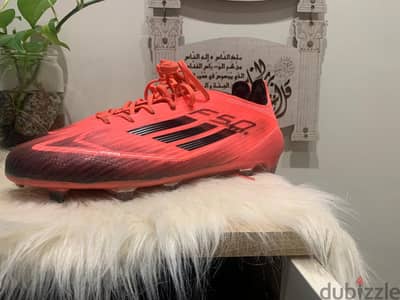 F50ميرور للبيع جديده