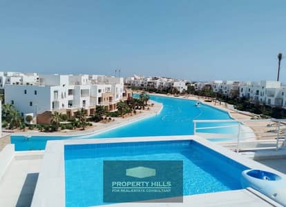 بنتهاوس فوري متشطب بالتكييفات فيو بانورامي علي البحر في Swan Lake El Gouna البحر الاحمر بجوار Emmar و Golf Club