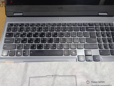 Lenovo LOQ 15IAX9