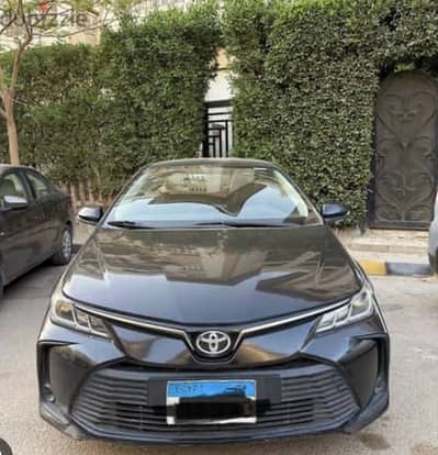 متاح كورولا ٢١ بالسواق بسعر مغري