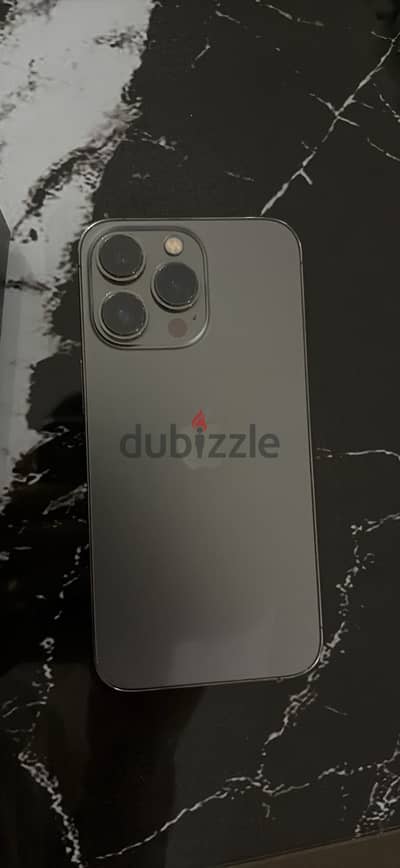 Apple - iPhone 13 Pro Apple - iPhone 13 Pro