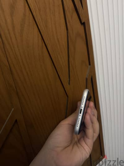 Apple - iPhone 11