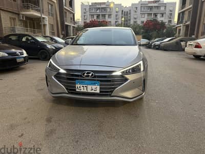 Hyundai Elantra 2026