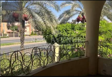 توين هاوس للبيع مساحه ارض ٤٣٠م مساحه مباني ٣٣٣م كمباوند جولدن هايتس امام بوابه الرحاب مباشره