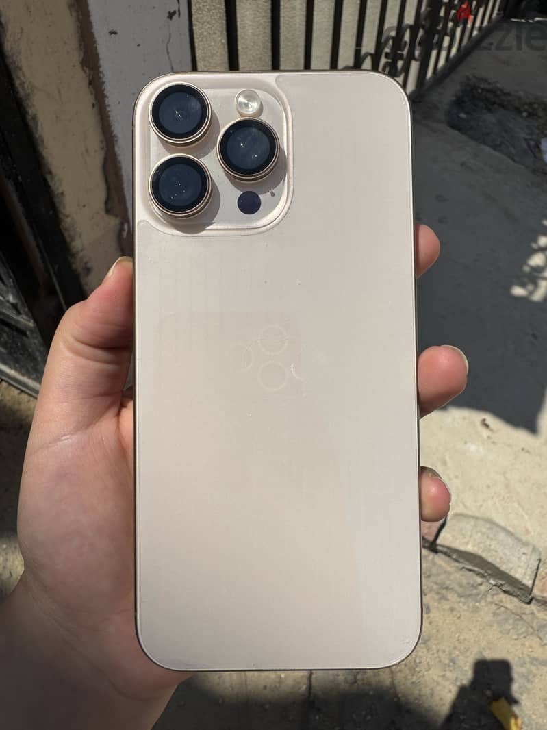 Iphone16pro max 1