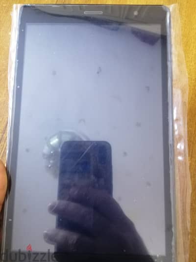 للبيع تاب لافا معاه الكرتونه