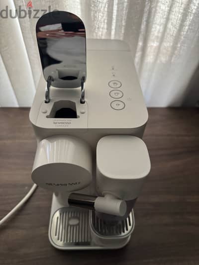 Nespresso Lattissima One - Coffe Machine