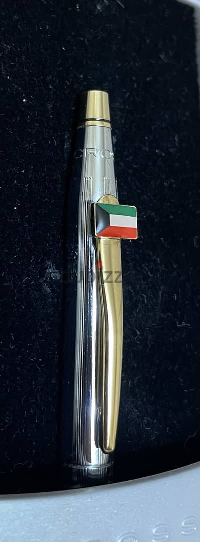 Cross classic century medalist ballpoint pen with kuwait  flag
