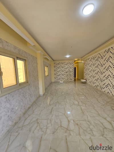 Apartment for rent in Lotus North, with kitchen, elevator, natural gas, and a share in the garage.