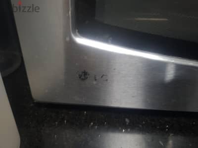 ميكرويف LG ٤٣ لتر
