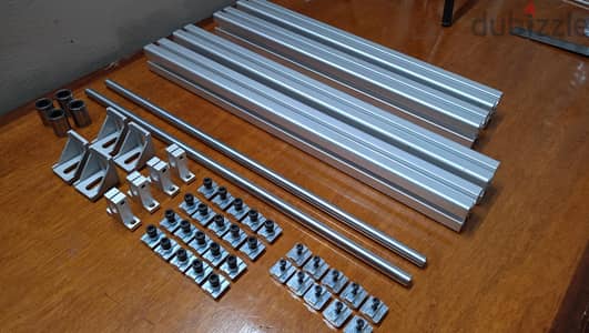مجموعة قطع CNC كاملة