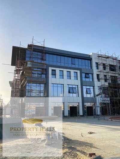 Shop for sale, currently rented for 163,000 per month, ready for immediate occupancy in Al Shorouk City