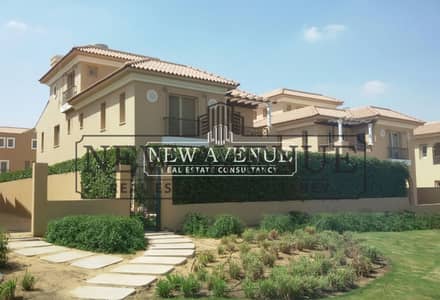 Own Your Twin house Villa with 5% Downpayment and 10 Years Installments in Hyde Park Central in the Heart of New Cairo