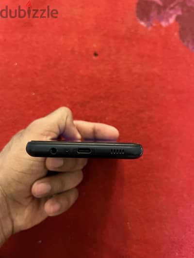 Samsung M12