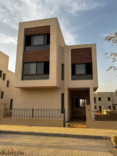 VILLA OWEST 400 SQM TYPE C LAND 560 READY TO MOVE