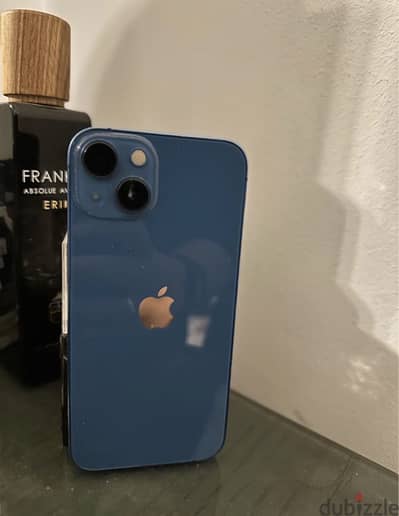 Iphone 13 like new withbox
