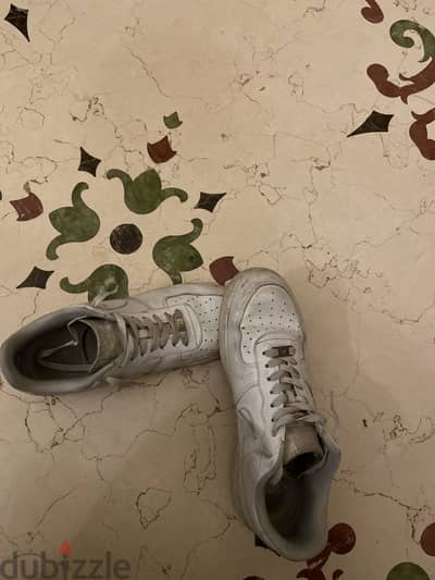 white airforce size 43