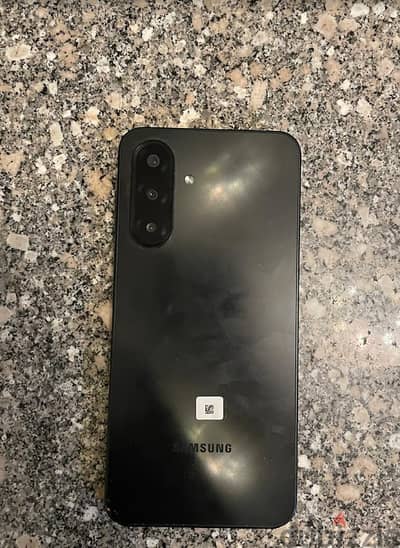 SAMSUNG A17