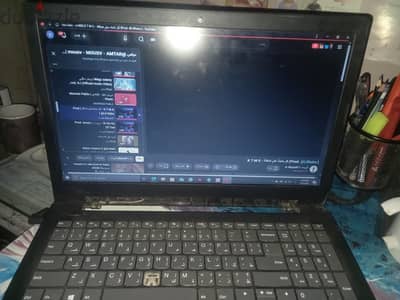 لابتوب للبدللللل بتاب او موبايل